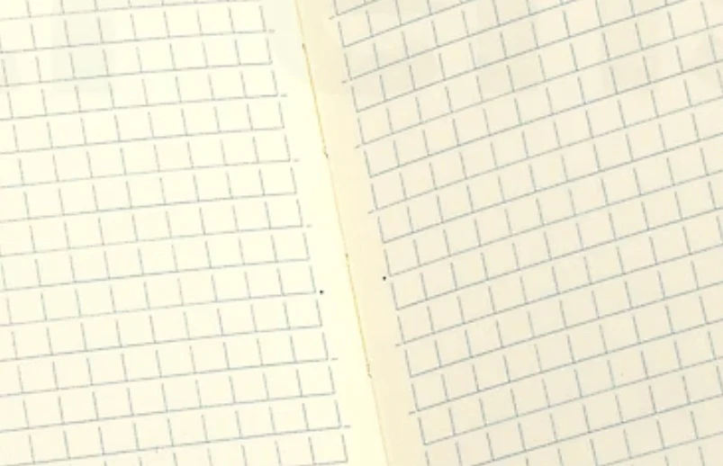 Midori MD Notebook - A7 Grid - Image 2