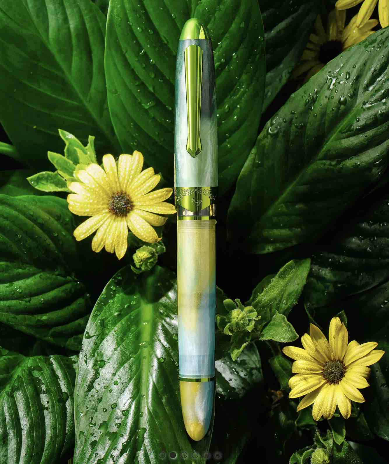 Nahvalur (Narwhal) Horizon Gaia Fountain Pen - Image 2