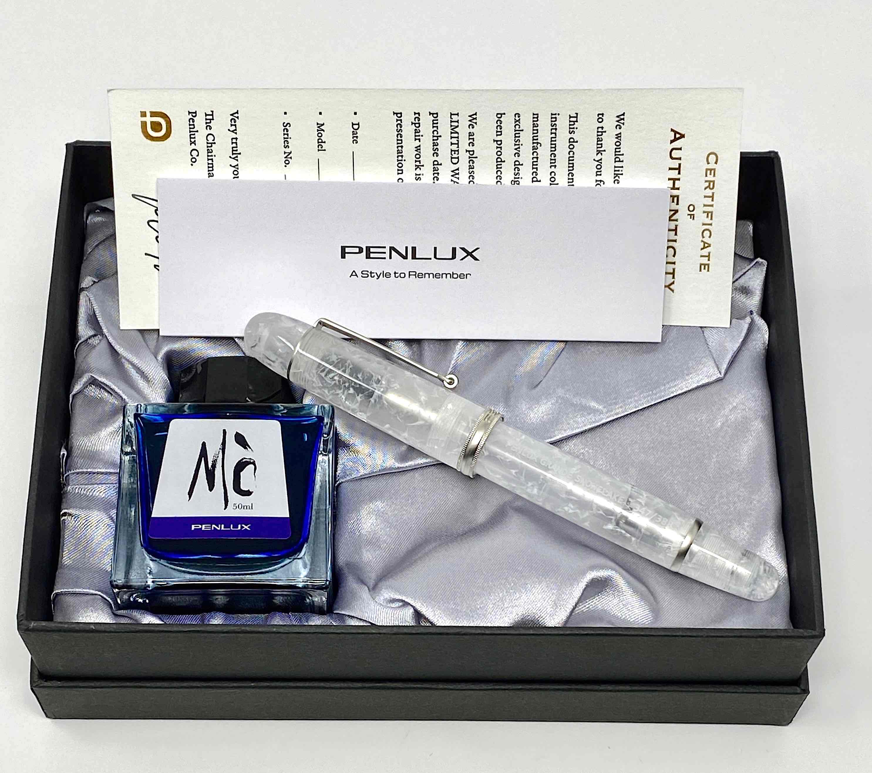 Penlux Masterpiece Grande LE Snowflake Set - Image 2