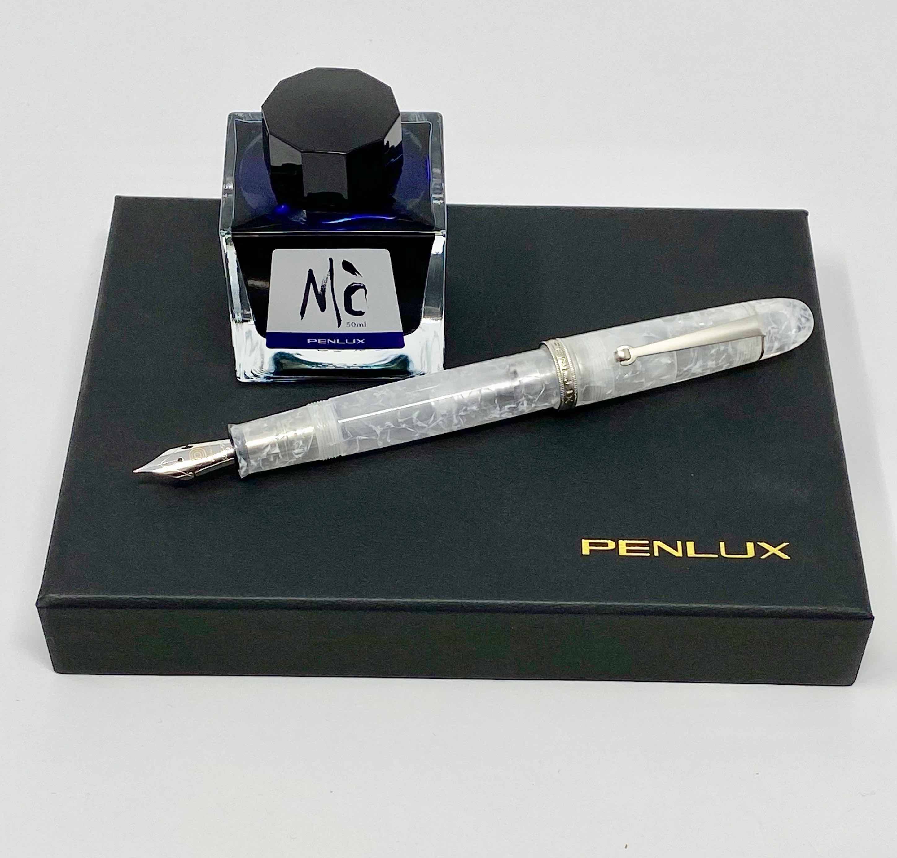 Penlux Masterpiece Grande LE Snowflake Set - Image 3